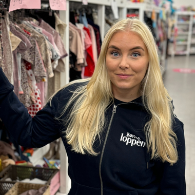 Pernille medindehaver og butikschef i Børneloppen Amager