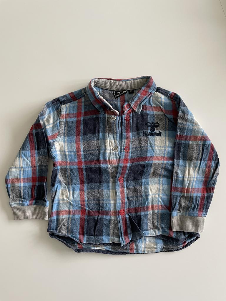 A - Hummel skjorte 86
