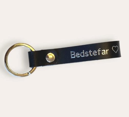 BEDSTFAR sort nøglering