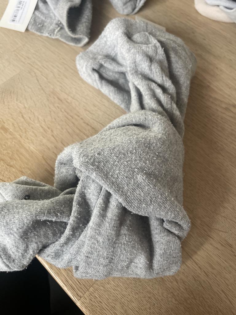9-10 grå strømpebukser
