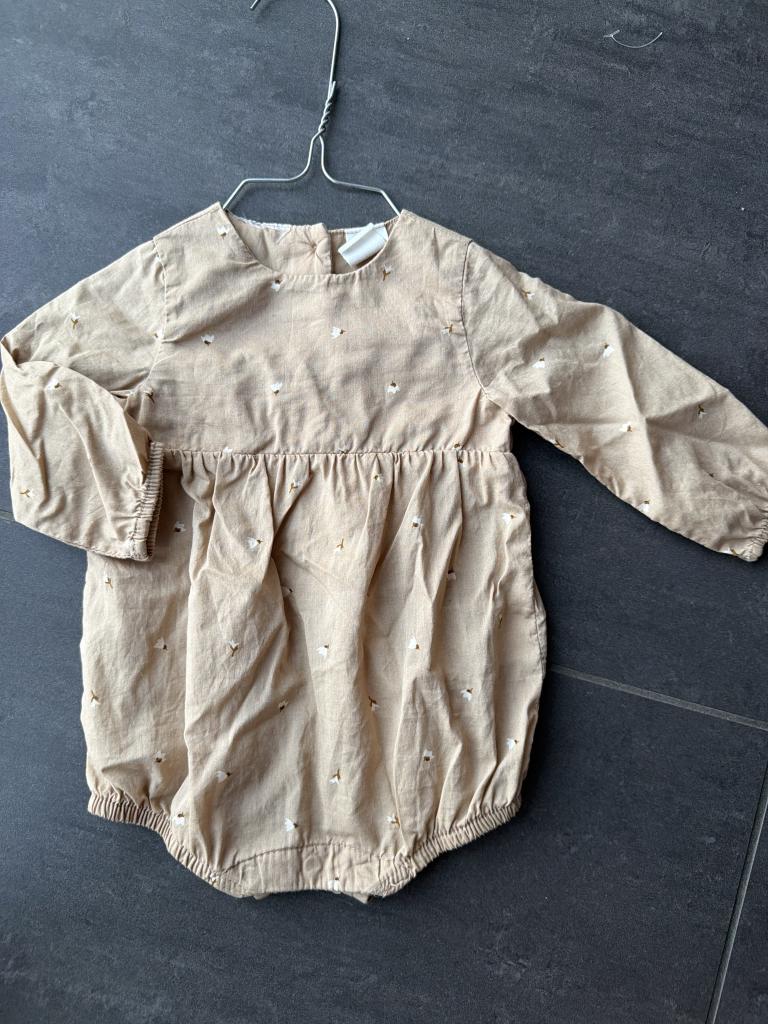 H&M romper 62