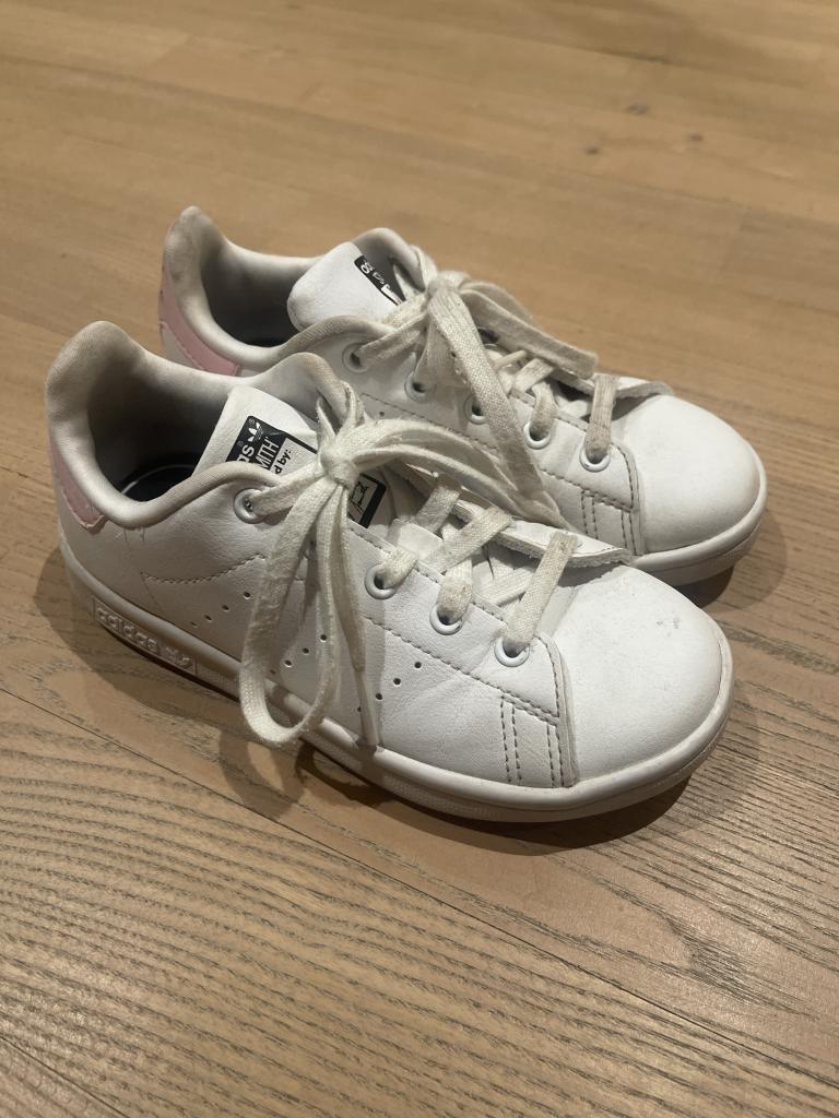 Adidas hvid sko 28 1/2