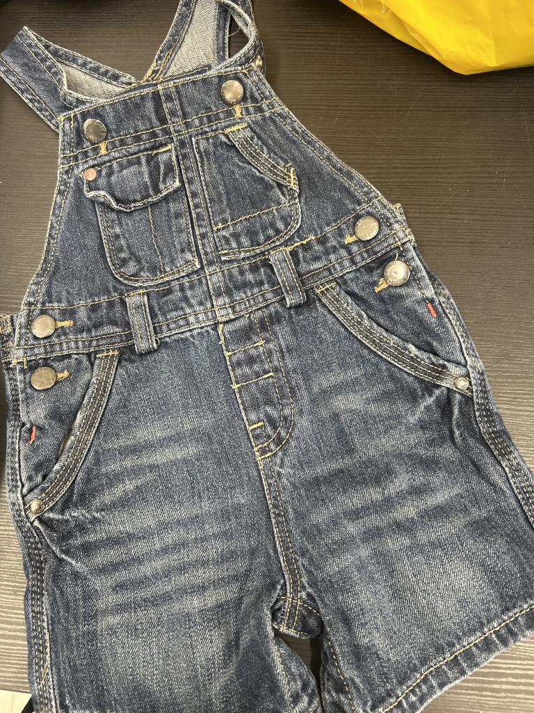 Oshkosh smækbuks 9 m