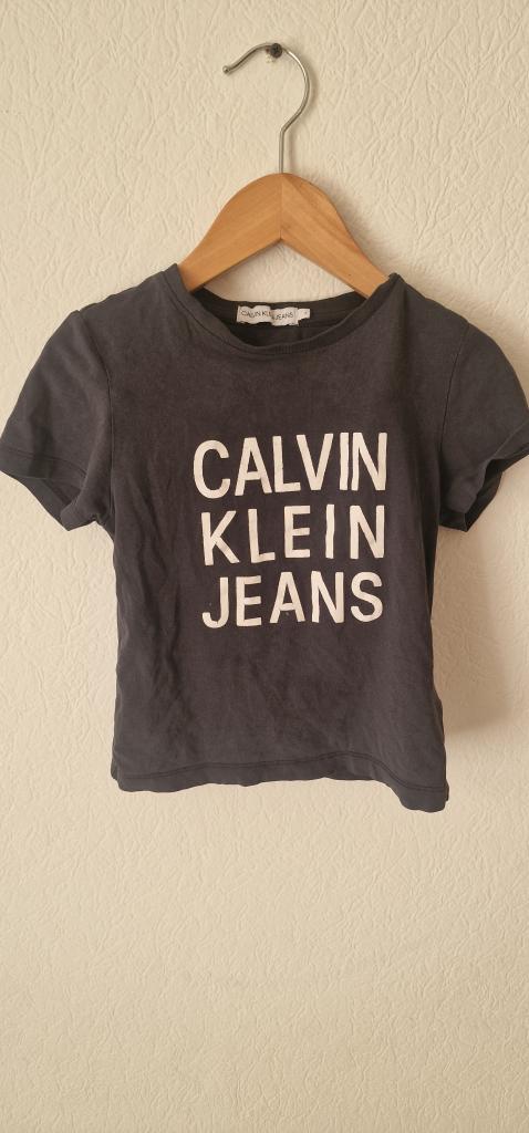 Calvin Klein tshirt 4