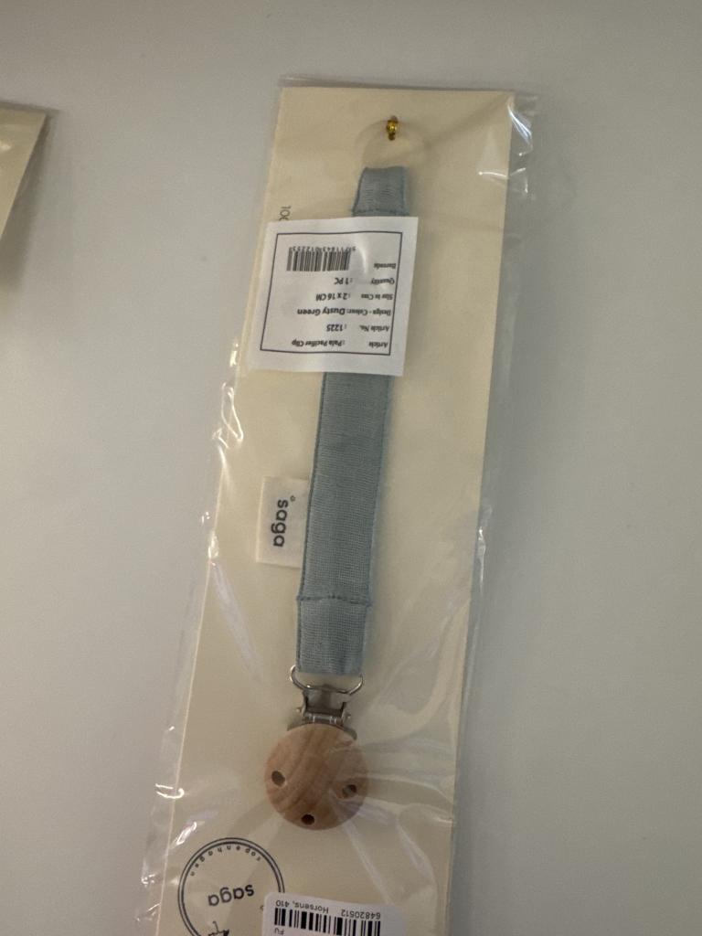 1225 pacifier clip DG*