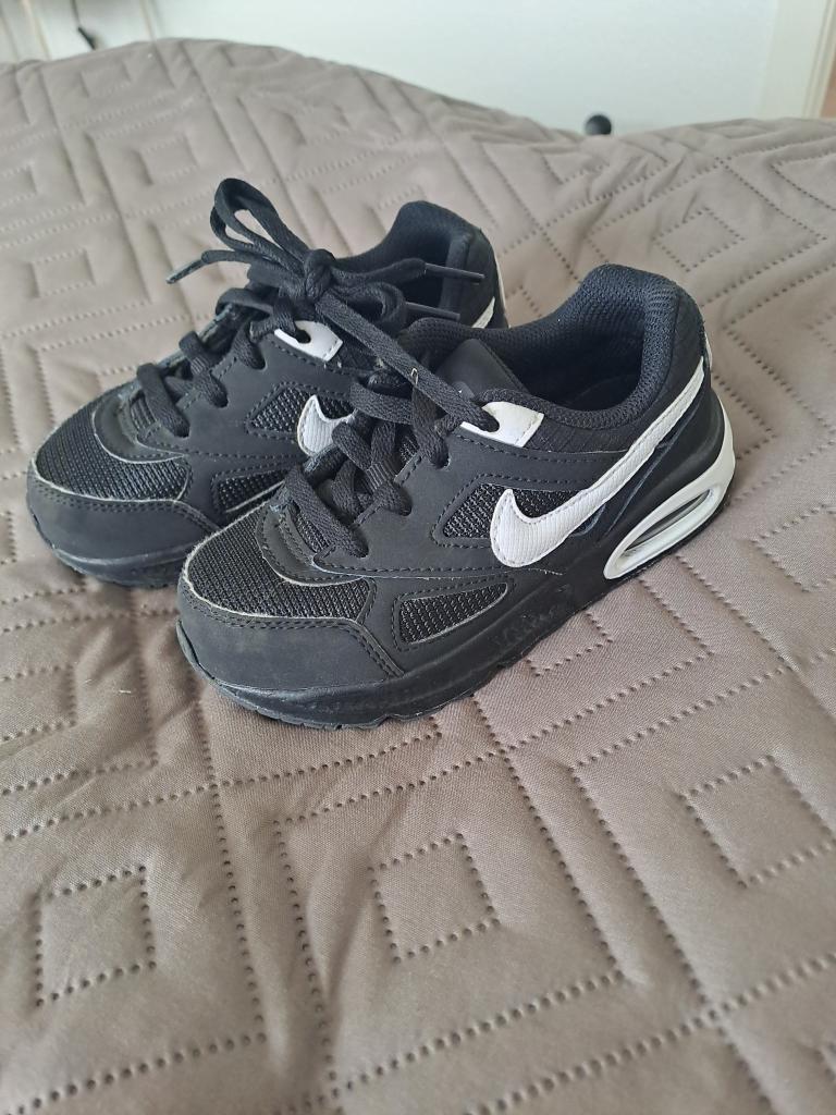 Nike air sko sort 26