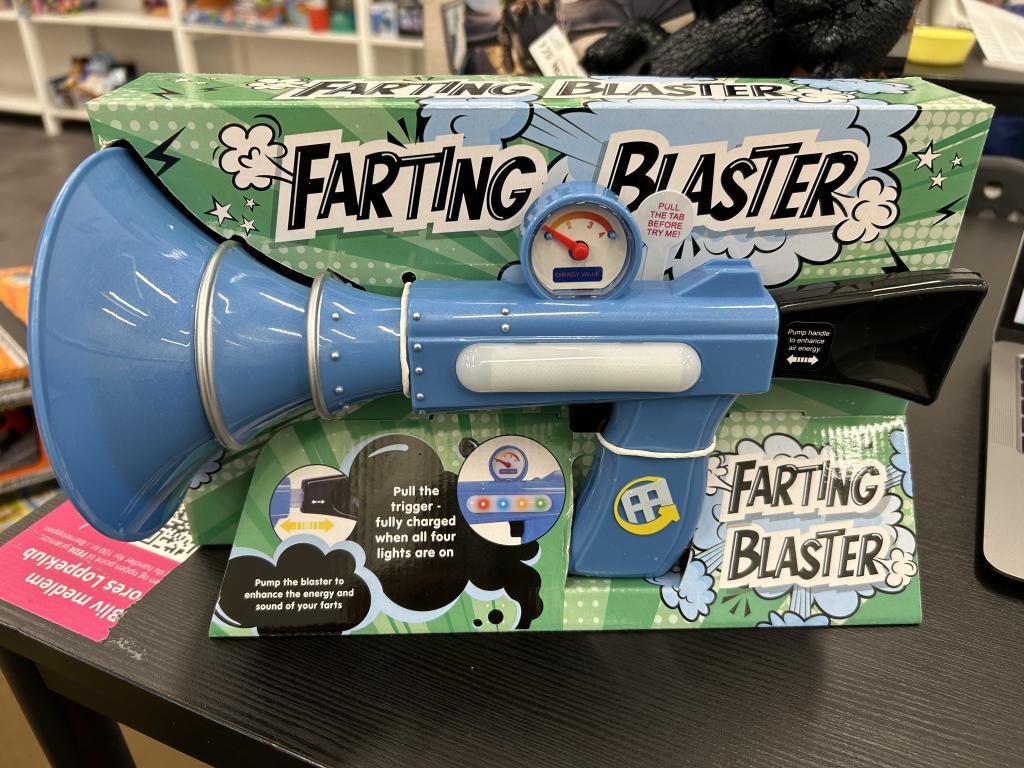 FARTING BLASTER
