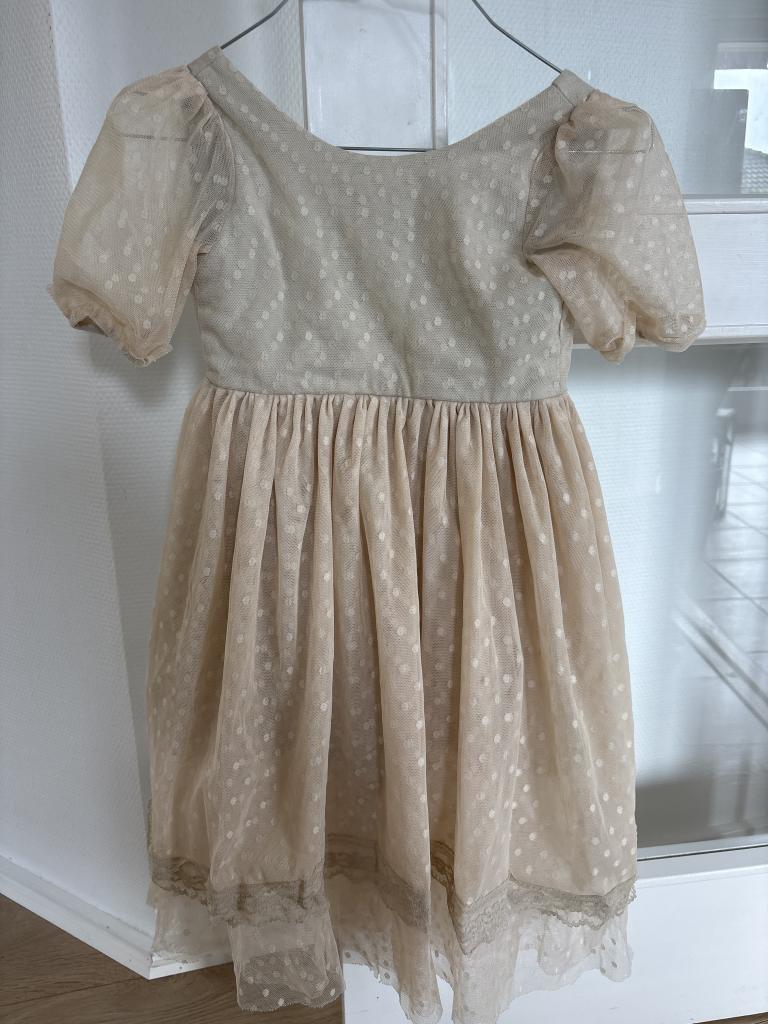 Gul kjole ukendt 5-6Y