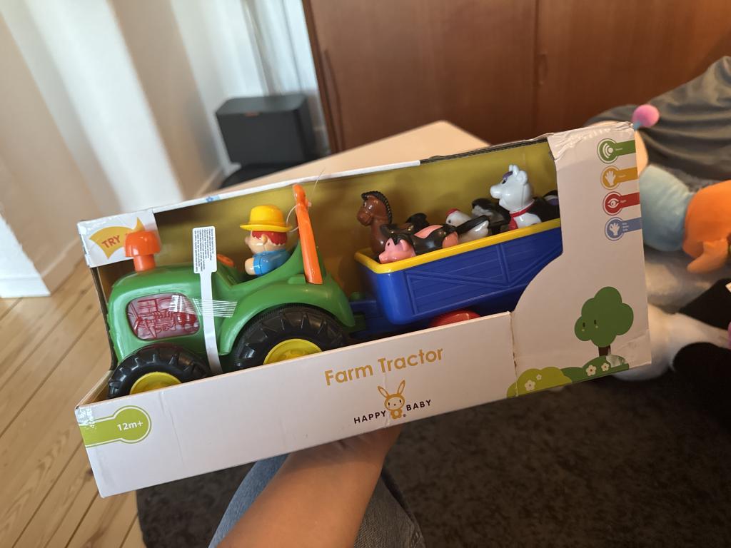 Helt Ny, farm traktor