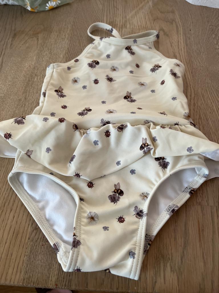 Lil’ Atelier badedragt 80
