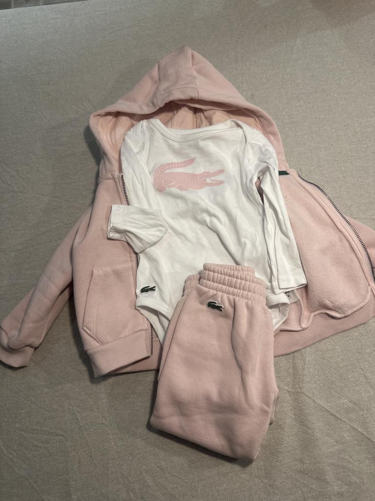 Lacoste sæt - str 80