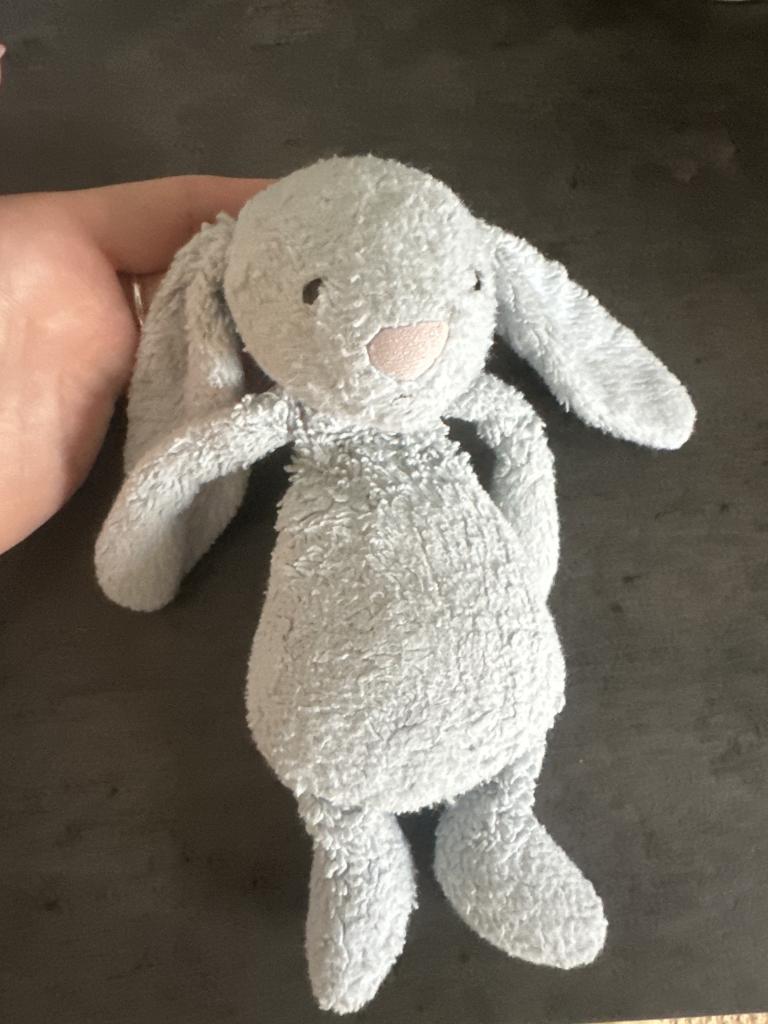 Jellycat lille kanin blå