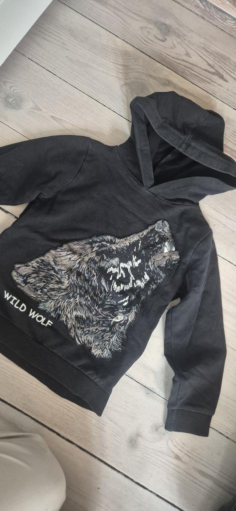 Hust&Claire wolf hoodie 5
