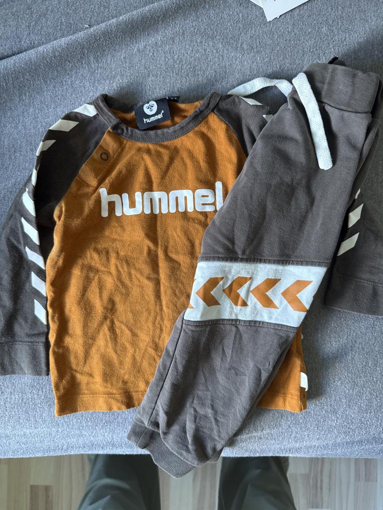 Hummel sæt brun 74
