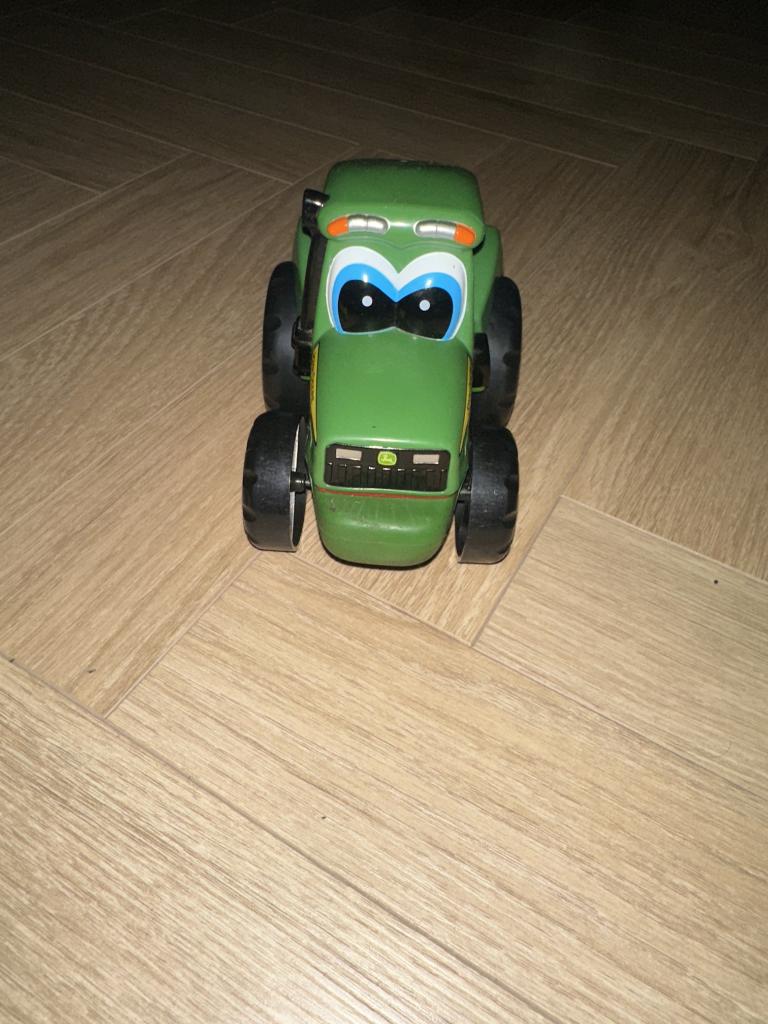 Legetøj traktor