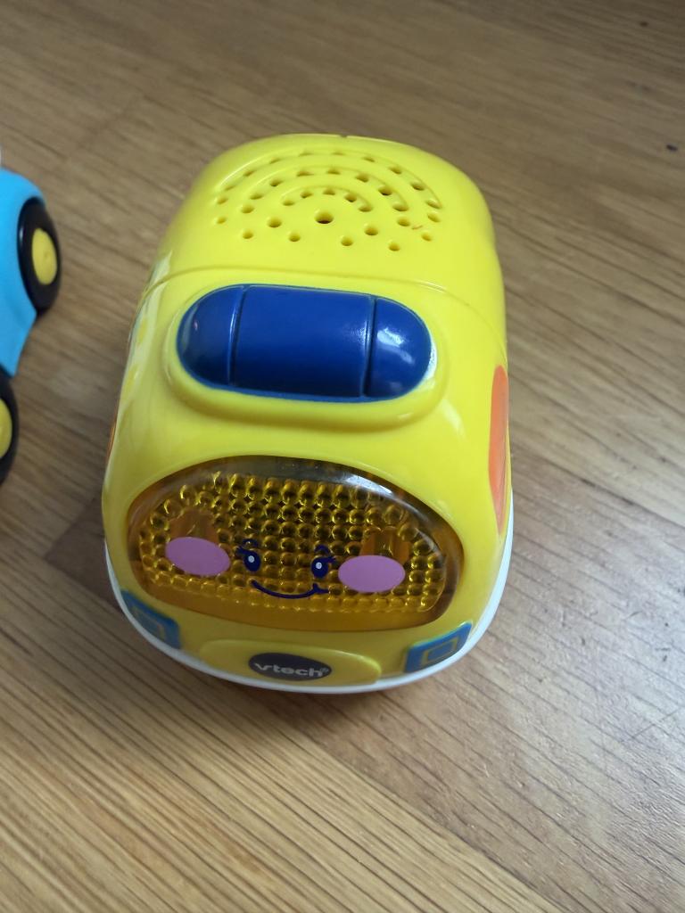 Ambulance med lyd/tale