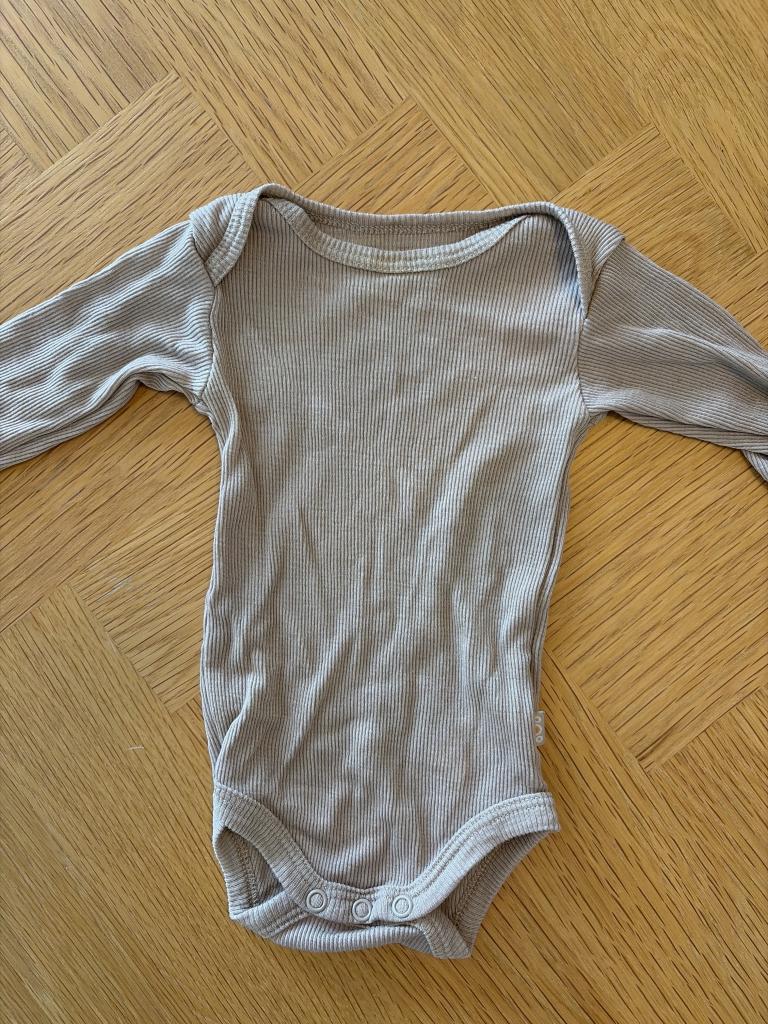 808 Uld body 62