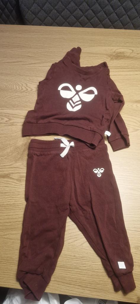 Hummel joggingsæt, 68