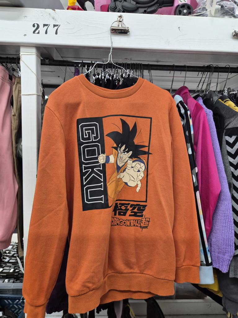 Dragonball trøje 152