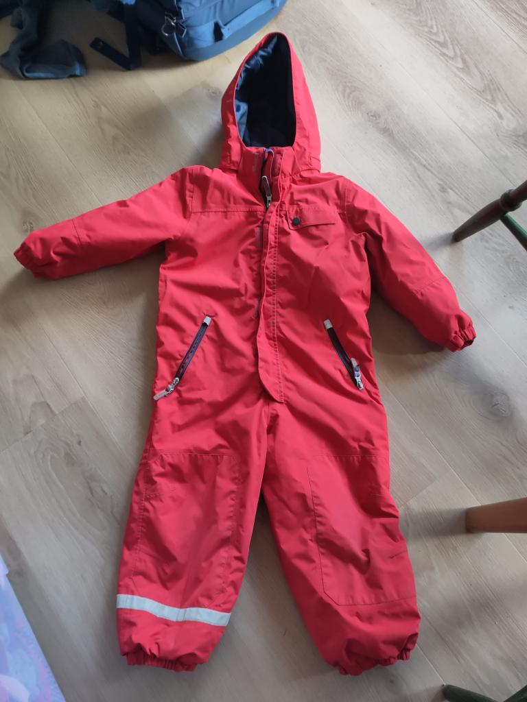 H&M flyverdragt 110