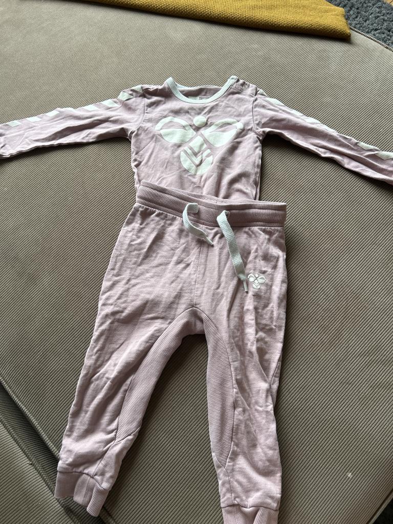 Hummel sæt str 80