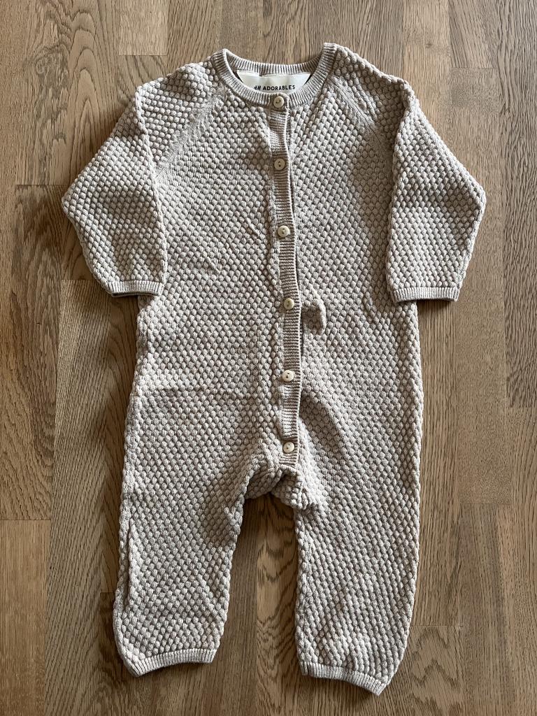 H&M beige dragt 68