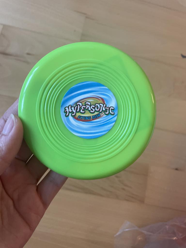 Flying disk ny