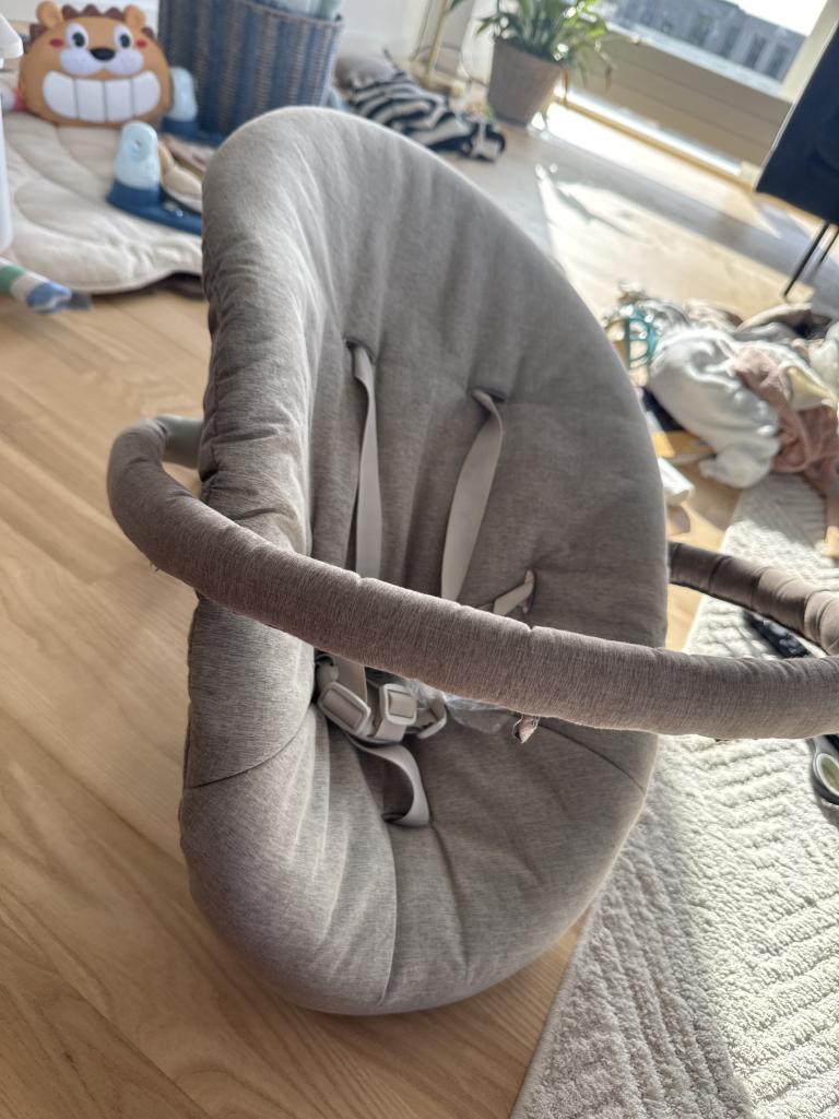 Nomi baby indsats+bøjle