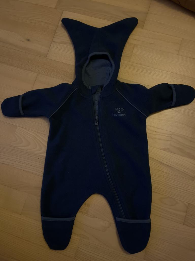 Hummel, køredragt 62