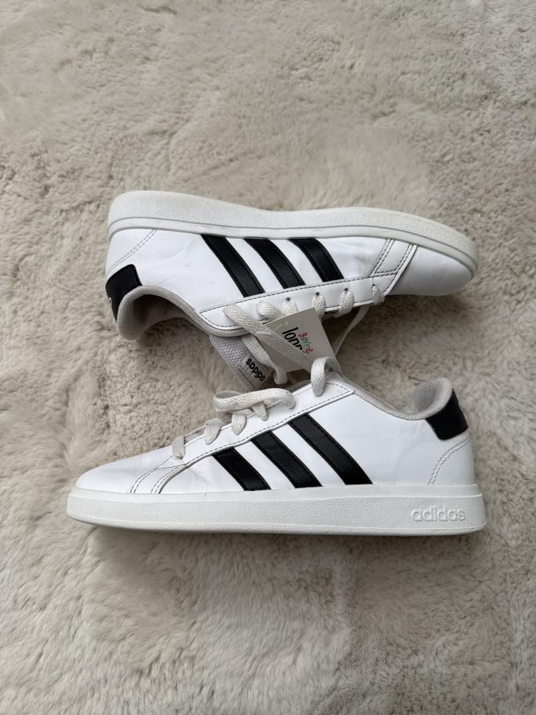 Adidas sko 37,5