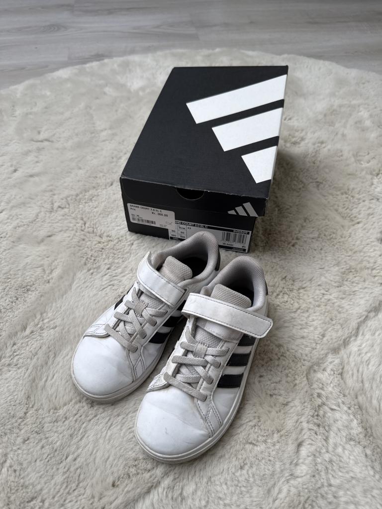 Adidas sko 30