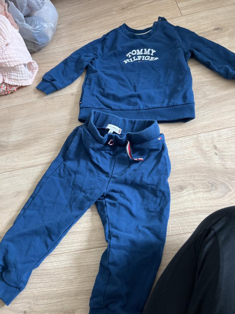 Tommy Hilfiger sæt 80