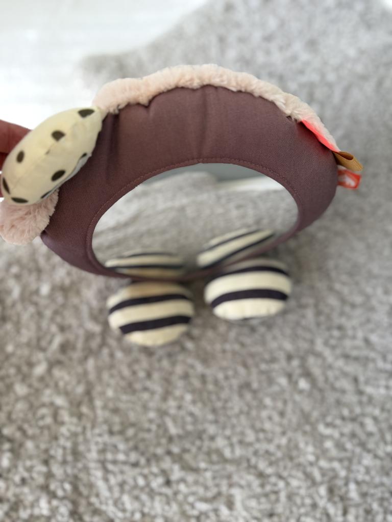 Activity toy DonebyDeer