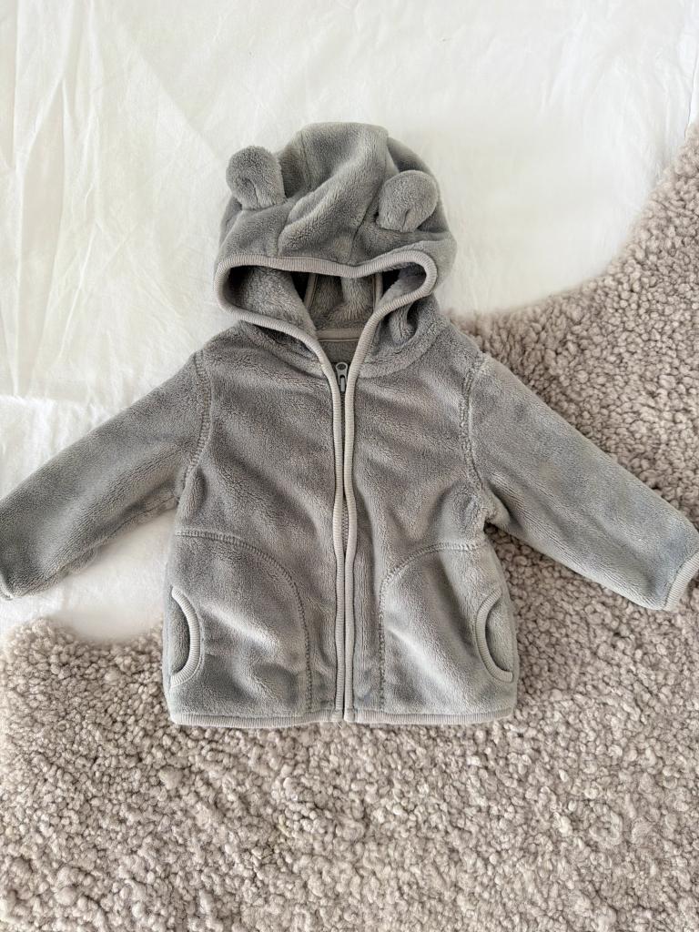 Cardigan George 68
