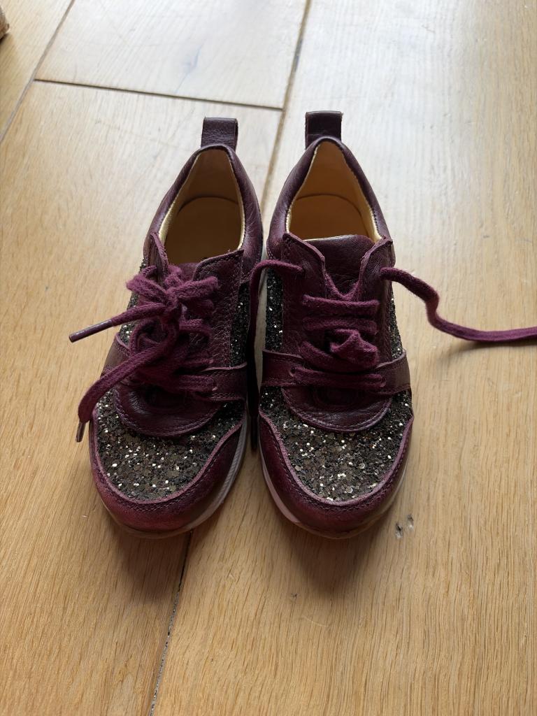 Angulus sneakers 24