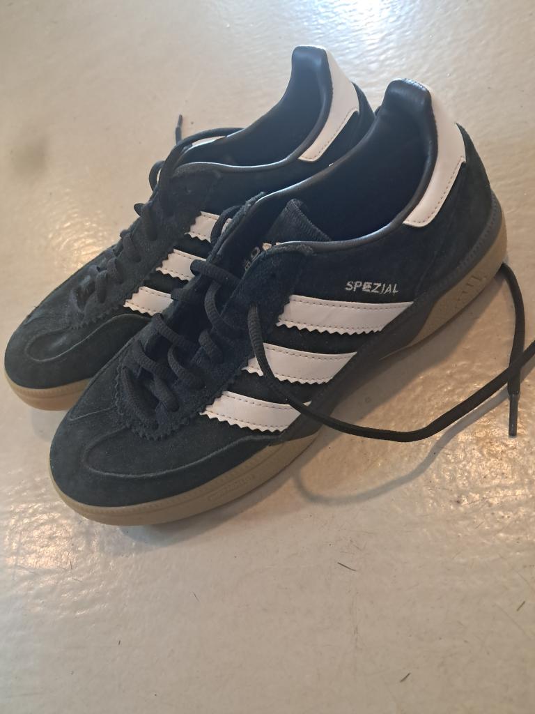 Adidas indesko sort 41
