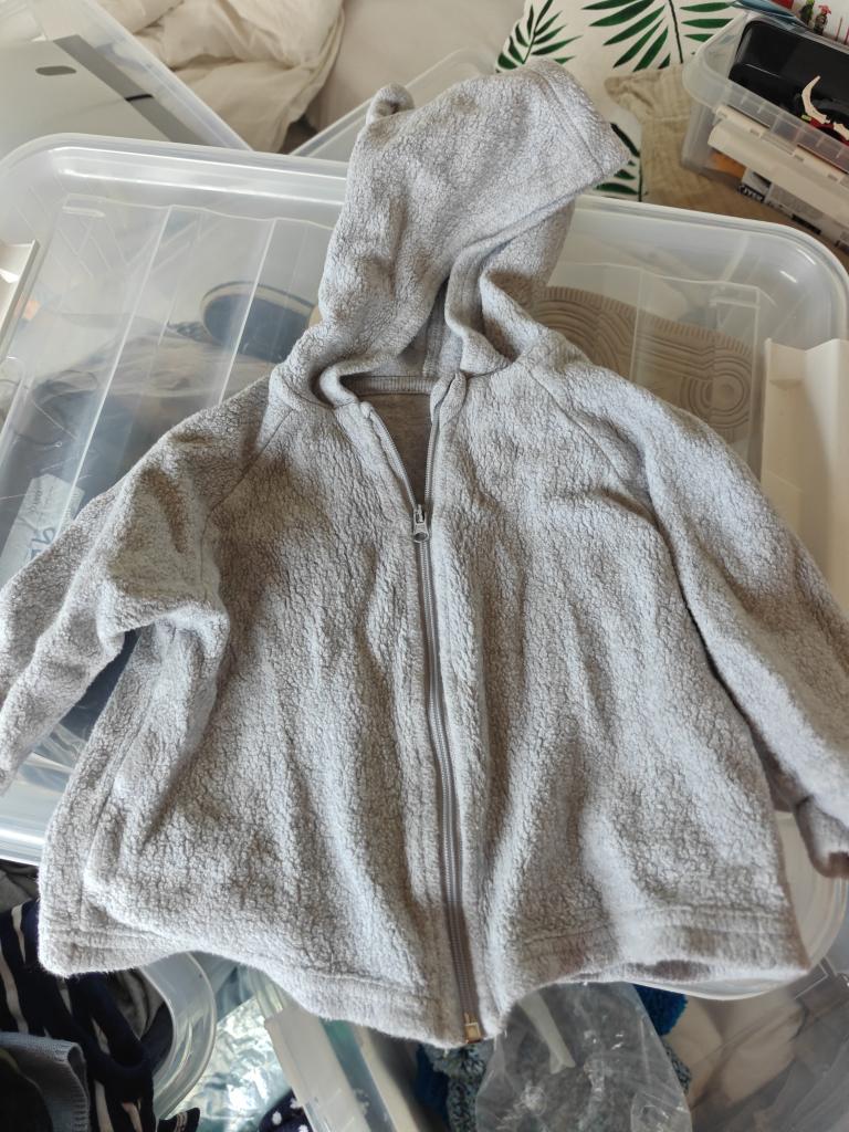 808 grå fleece 74