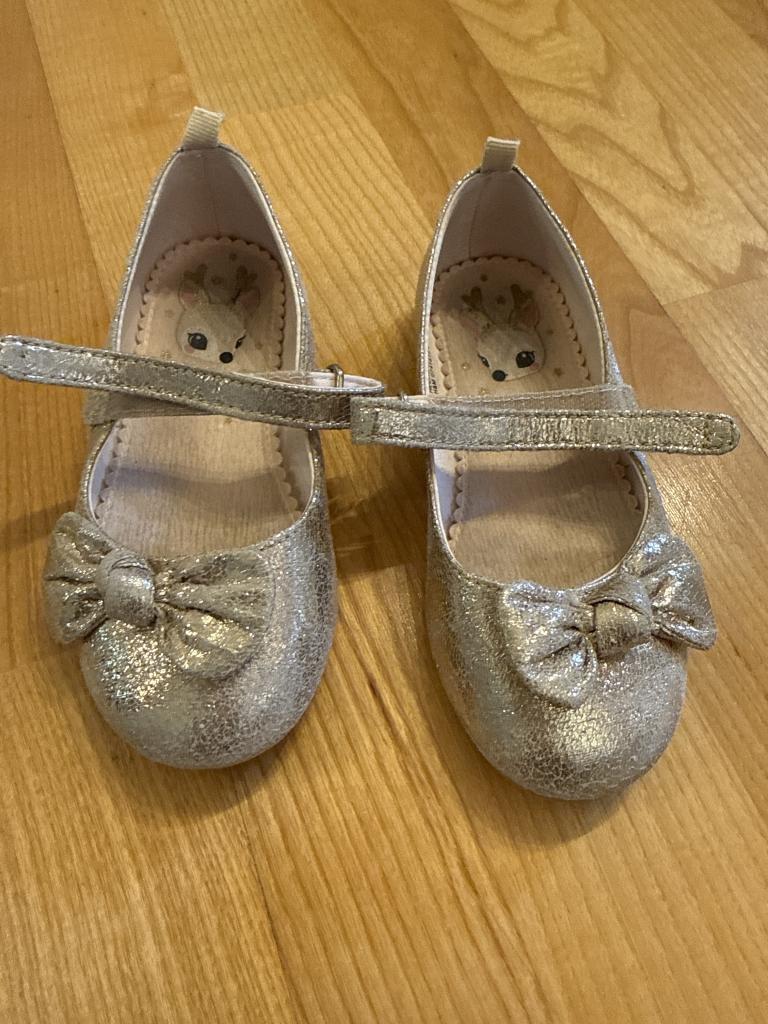 H&M gul sko 27