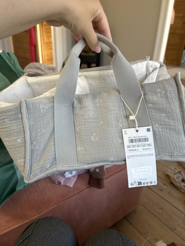 Zara puslebordstaske