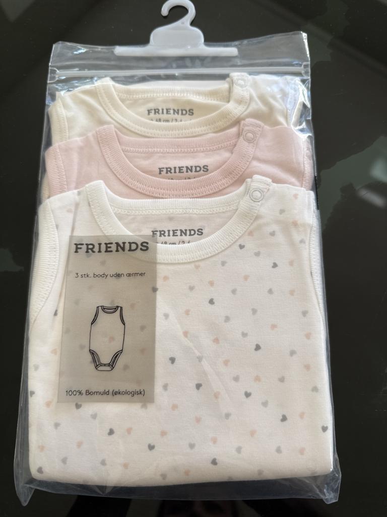 3pakbody uæ 62 Friends