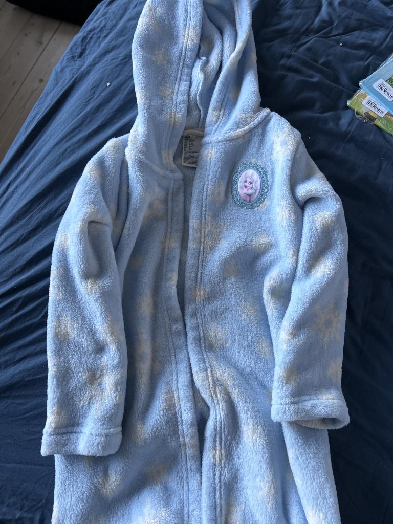 H&M morgenkåbe 110/116