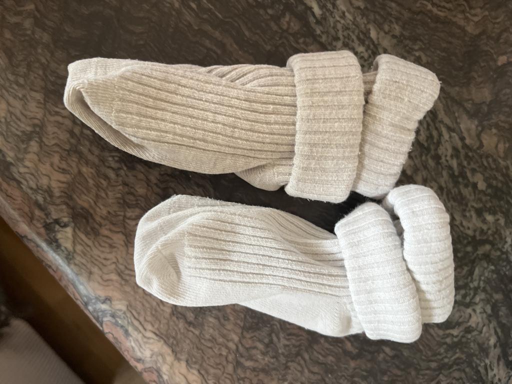 2 par strømper 1,5-2 år