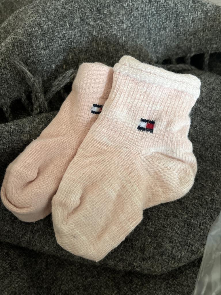 2 par hilfiger sokker 1år
