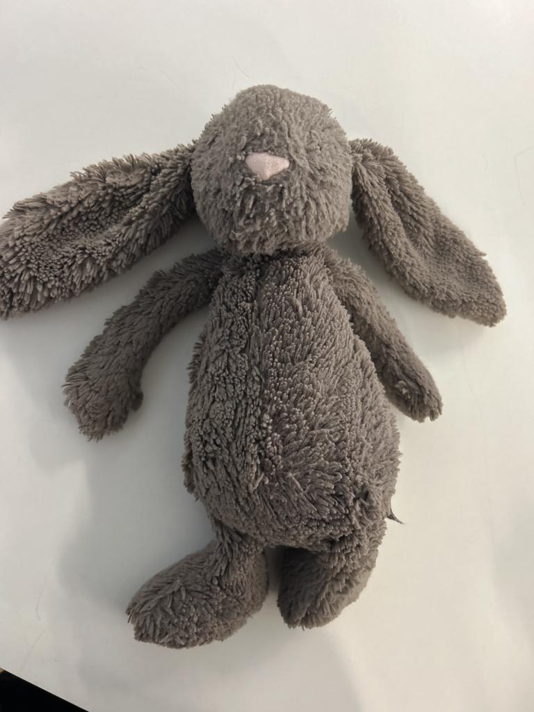 Jellycat Truffle 31 cm