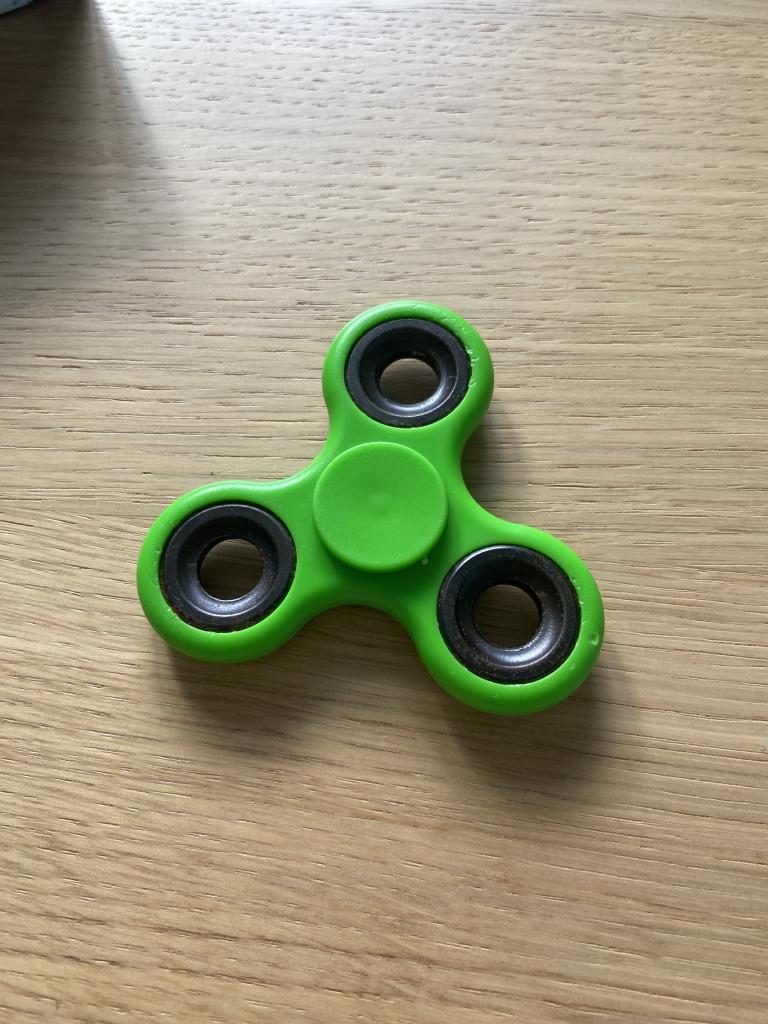 Fidget spinner