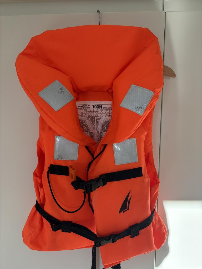 Redningsvest, 15-20 kg
