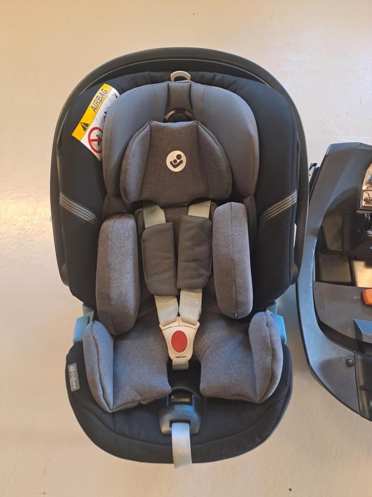 Cybex baby autostol
