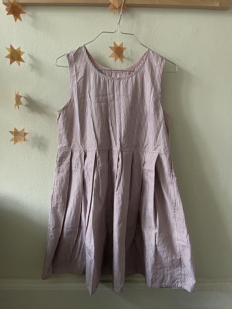 Sōm kjole lilla 8 år