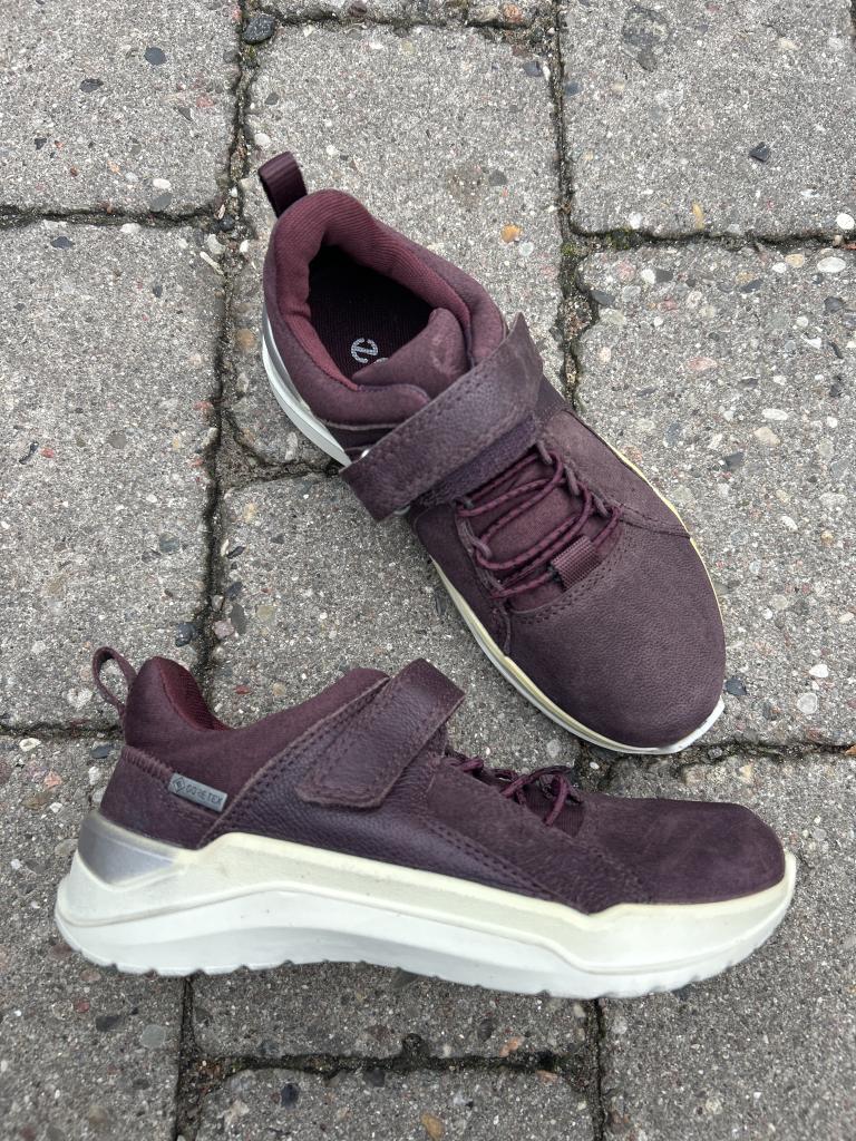 Ecco Sneakers NYE 31