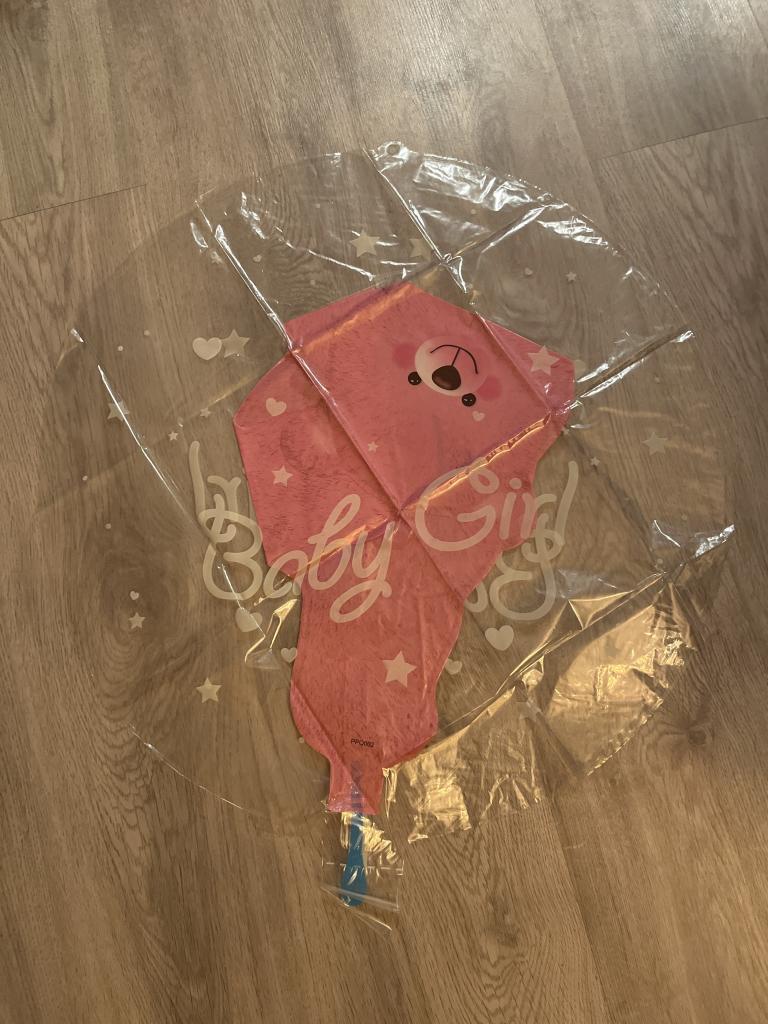 Lyserød bamse/balloner